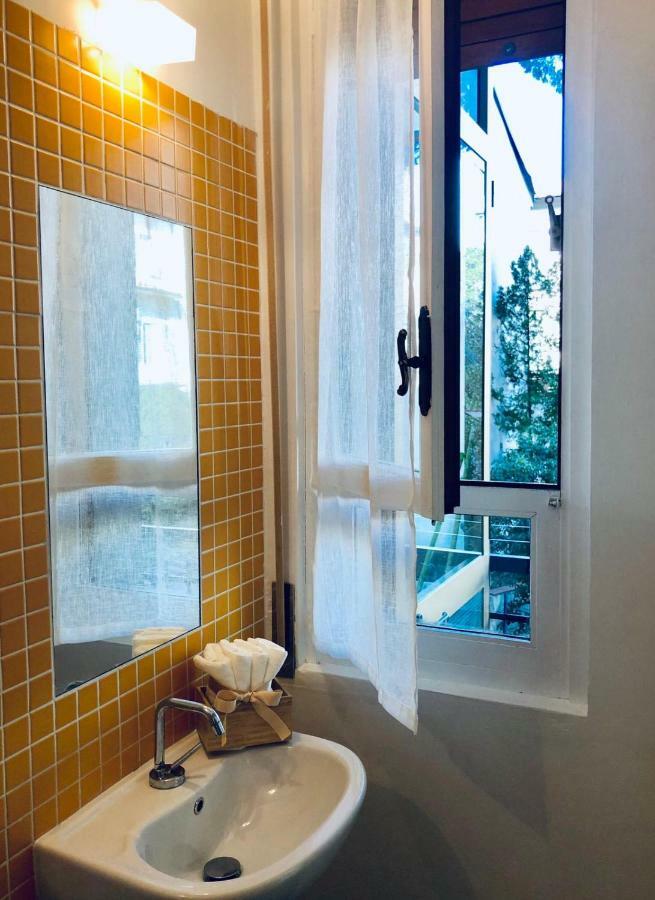 Florence Liberta Apartment With Balcony Екстер'єр фото