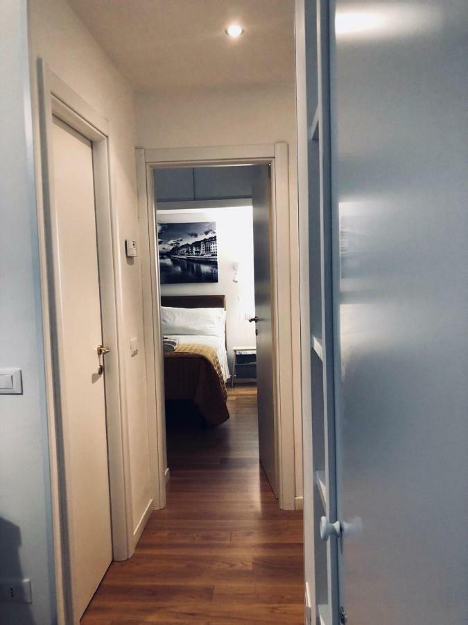 Florence Liberta Apartment With Balcony Екстер'єр фото