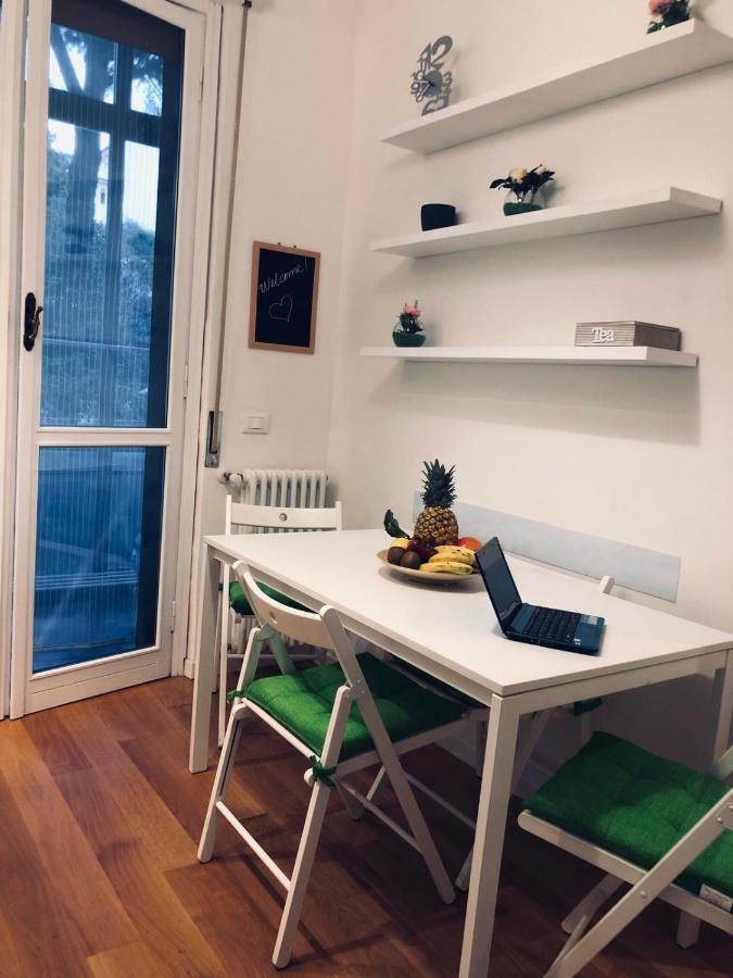 Florence Liberta Apartment With Balcony Екстер'єр фото