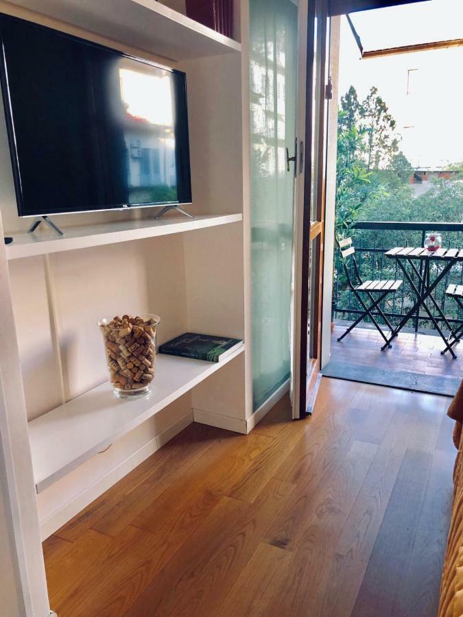 Florence Liberta Apartment With Balcony Екстер'єр фото